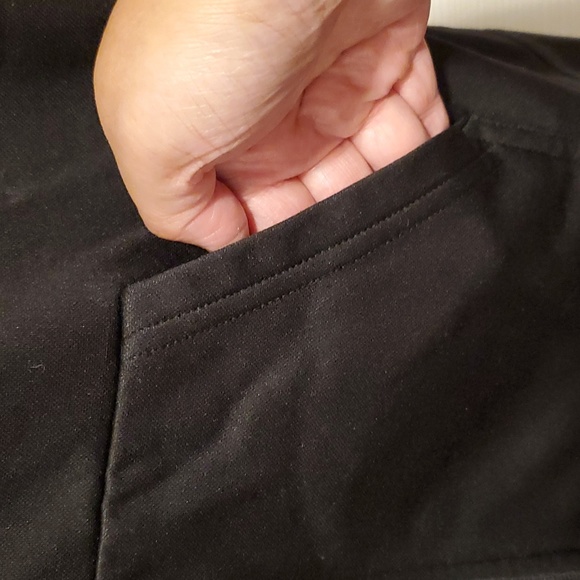 Puma Boys Black/Gray Zip Up Hooded Pullover Sweater - Size XL (18-20) - Picture 4 of 9